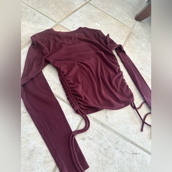 Zara Burgundy Cropped Long Sleeve with Synched Side Ties - Picture 2 of 4